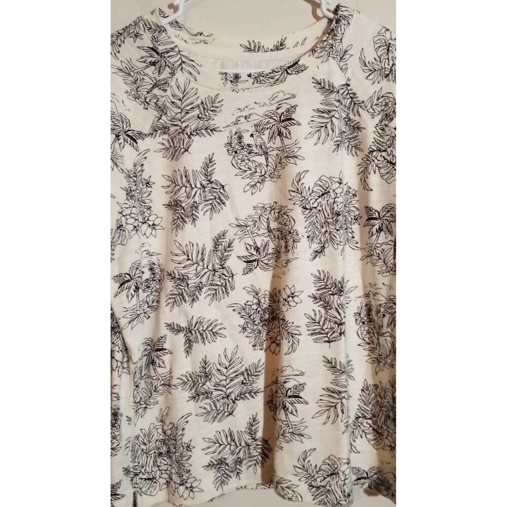 LOFT Pullover Sweatshirt Women's Size Medium Ivory Long Sleeve Safari EUC Nice - Picture 3 of 4